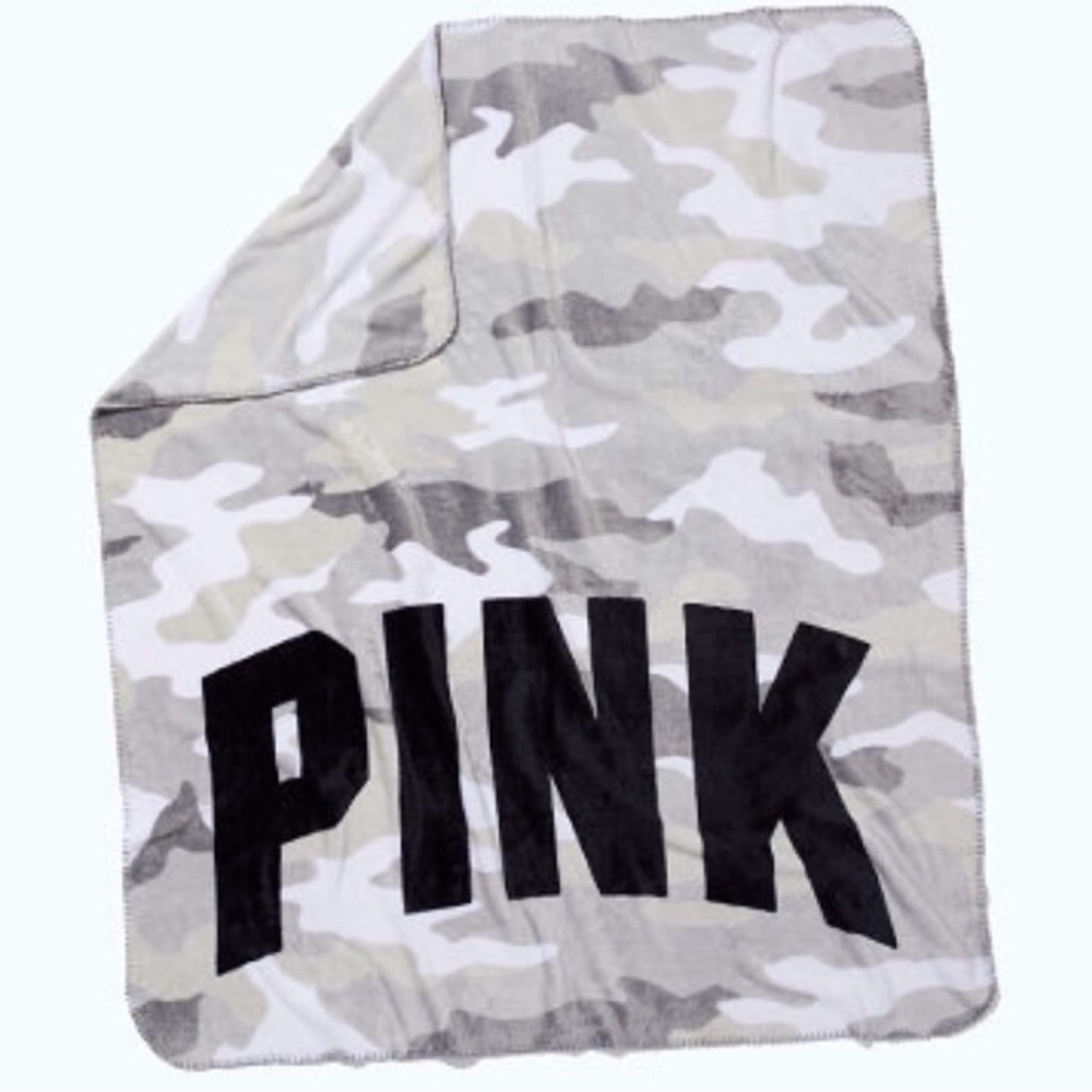 NEW Victoria's Secret PINK Camo Cozy Multi Gray Throw Blanket 50 x 60